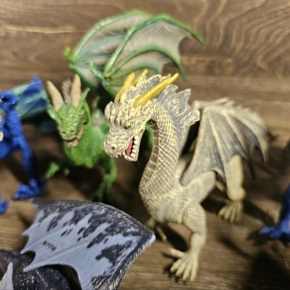 Lot Of 8 Detailed Fantasy Medieval DRAGON Figures PVC Toy - Picture 4 of 4